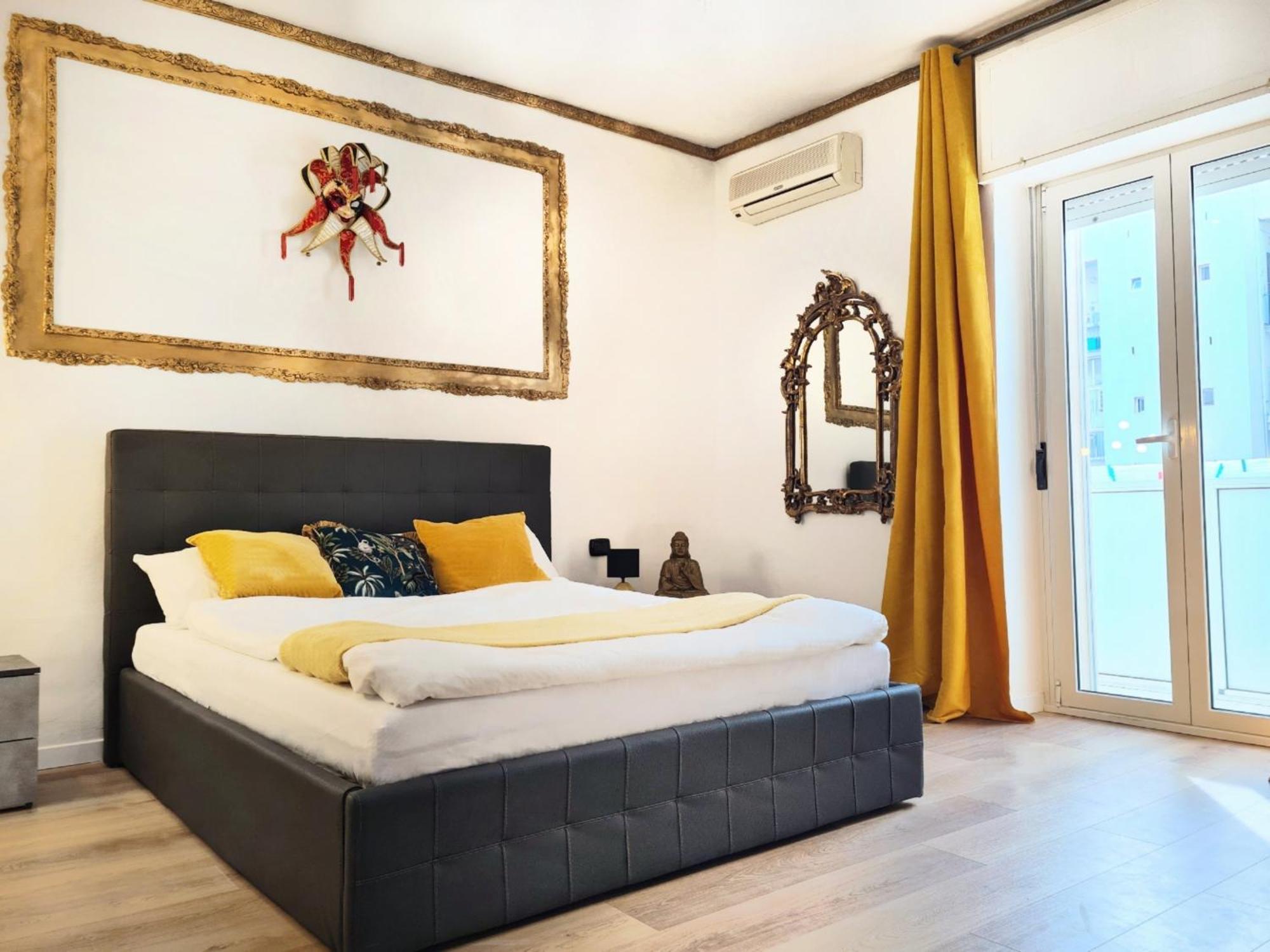 Luxury Flat In Center By The Sea Apartamento Bari Exterior foto
