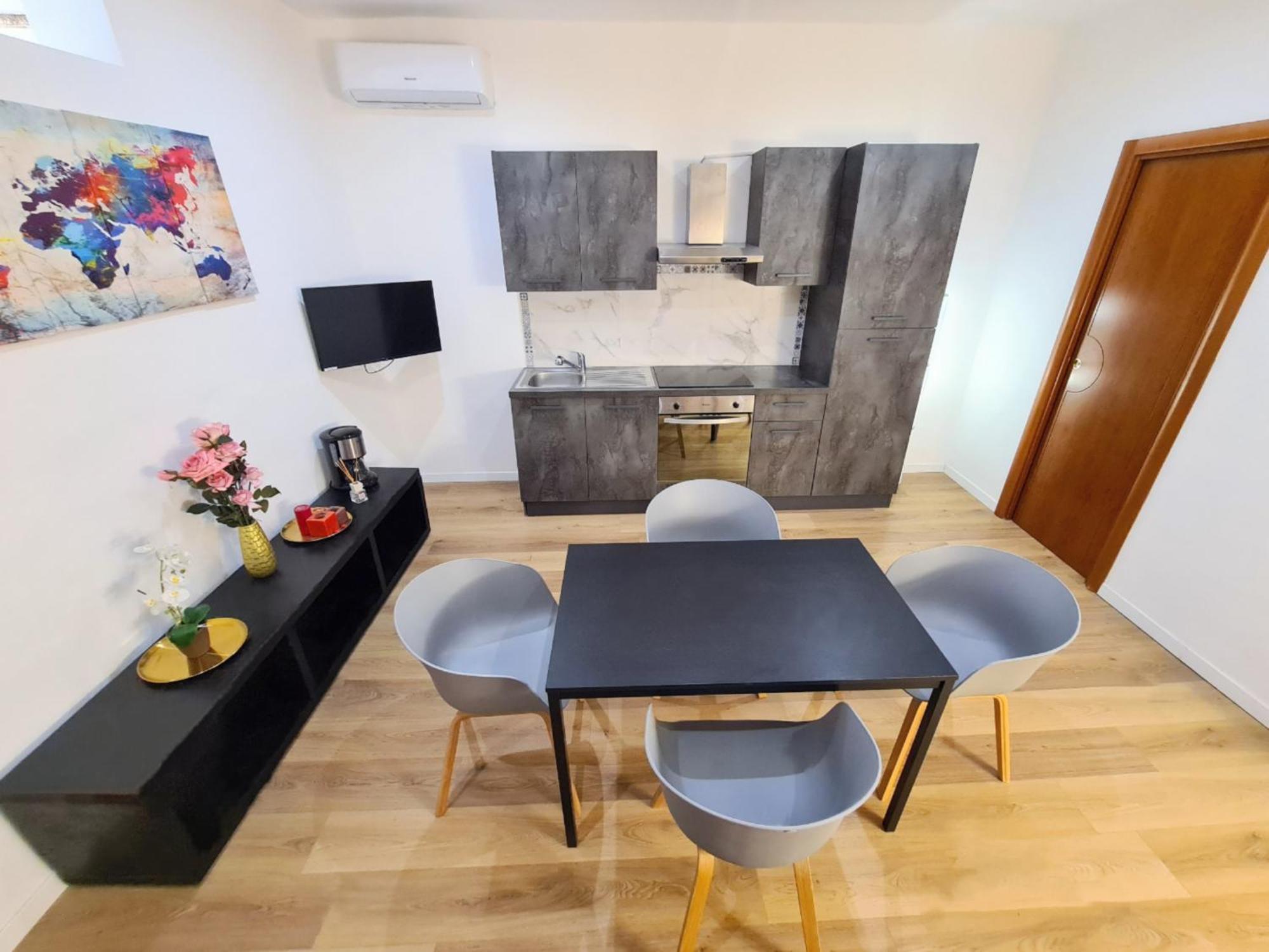 Luxury Flat In Center By The Sea Apartamento Bari Exterior foto
